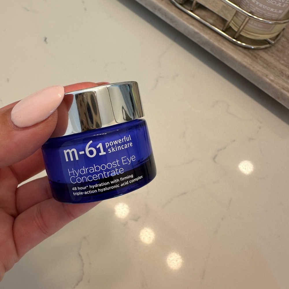 Brand new M-61 Hydraboost Eye Concentrate